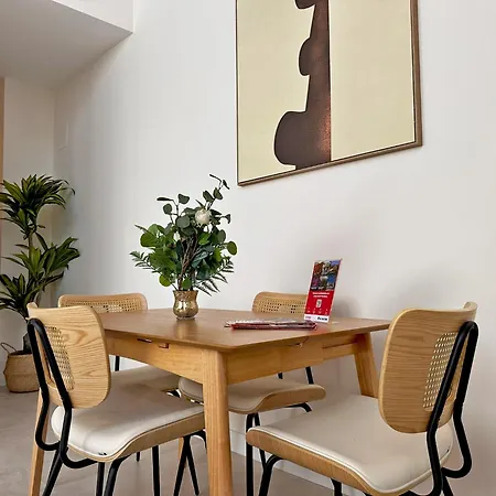 Apartman Sherry De La Riva - Ole Solutions *