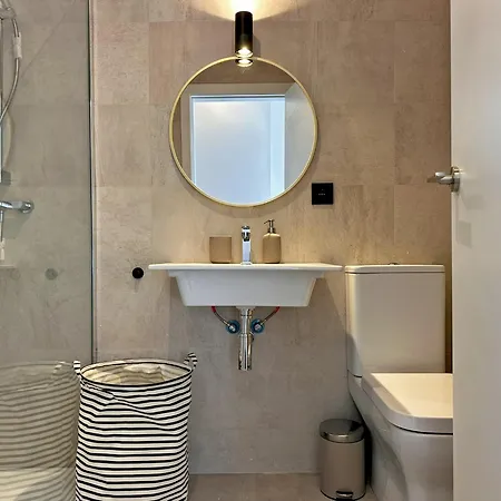 Sherry De La Riva - Ole Solutions Apartman *