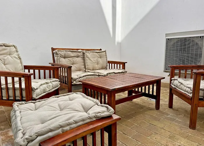 Sherry De La Riva - Ole Solutions * Jerez de la Frontera