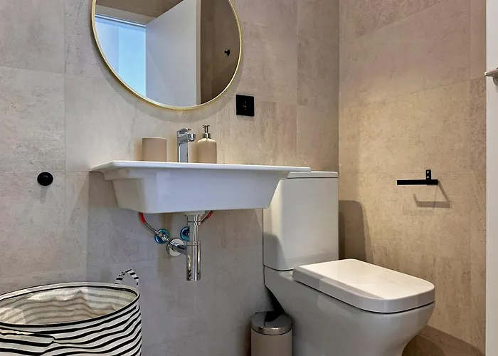 Sherry De La Riva - Ole Solutions *