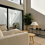شقة Sherry De La Riva - Ole Solutions جيريز